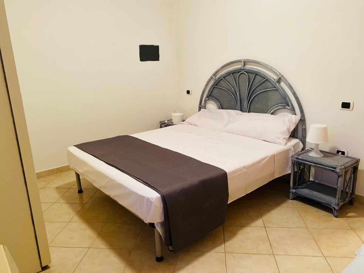 Santa Teresa Apartments Santa Teresa Gallura Eksteriør billede