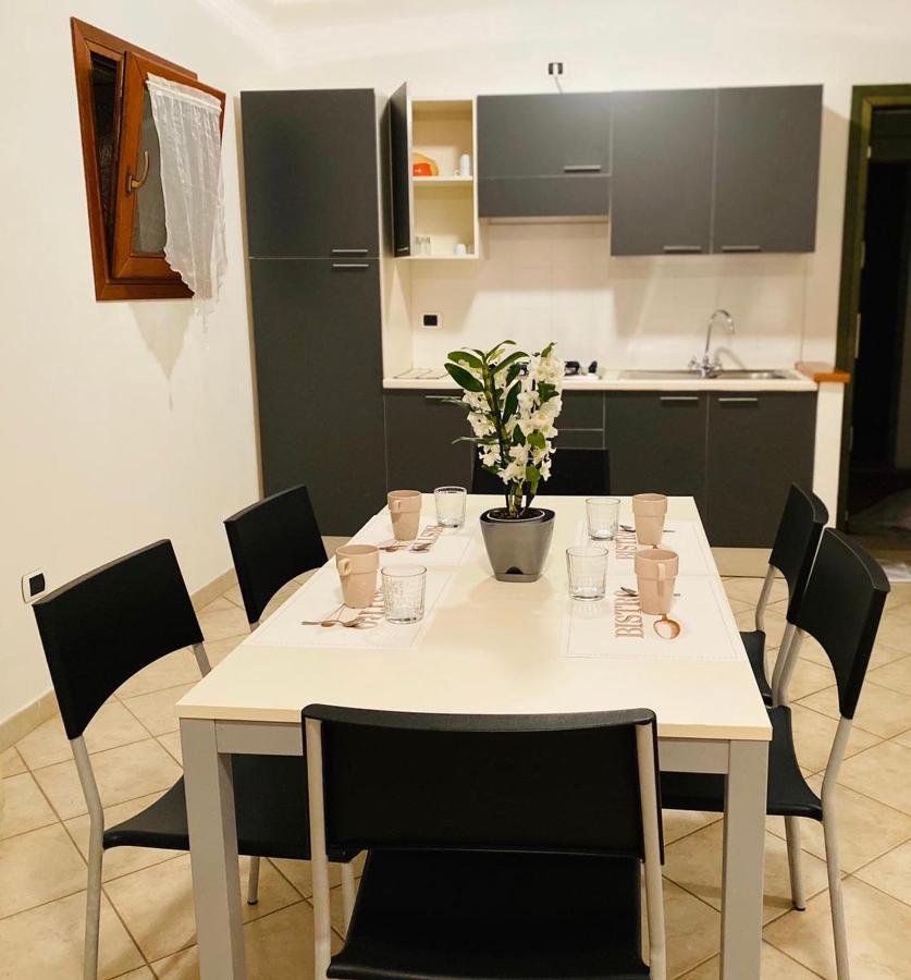 Santa Teresa Apartments Santa Teresa Gallura Eksteriør billede